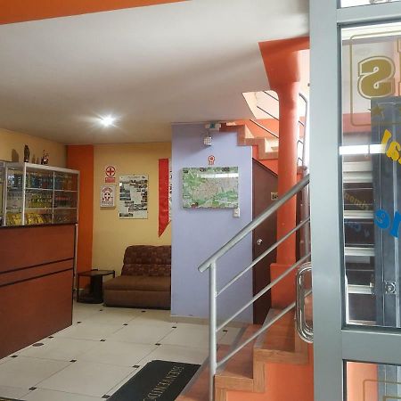 Hostal Los Pinos وانكايو المظهر الخارجي الصورة