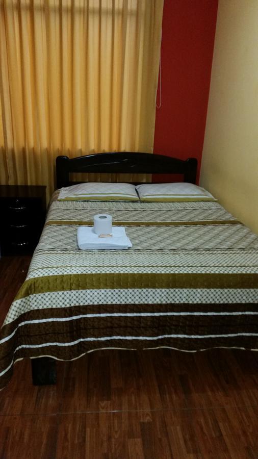 Hostal Los Pinos وانكايو المظهر الخارجي الصورة
